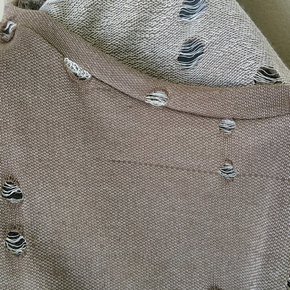 Sale New Distressed Knit Front Tie Tunic - Picture 6 of 6